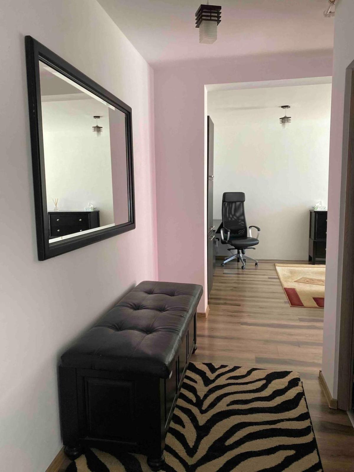 Laura Apartament Targu Mures Luaran gambar